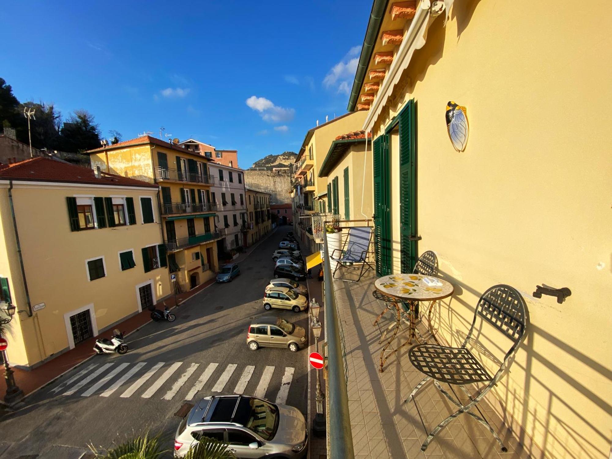 L'Eternita' E' Il Mare Mischiato Col Sole Rimbaud Apartment Ventimiglia Exterior photo